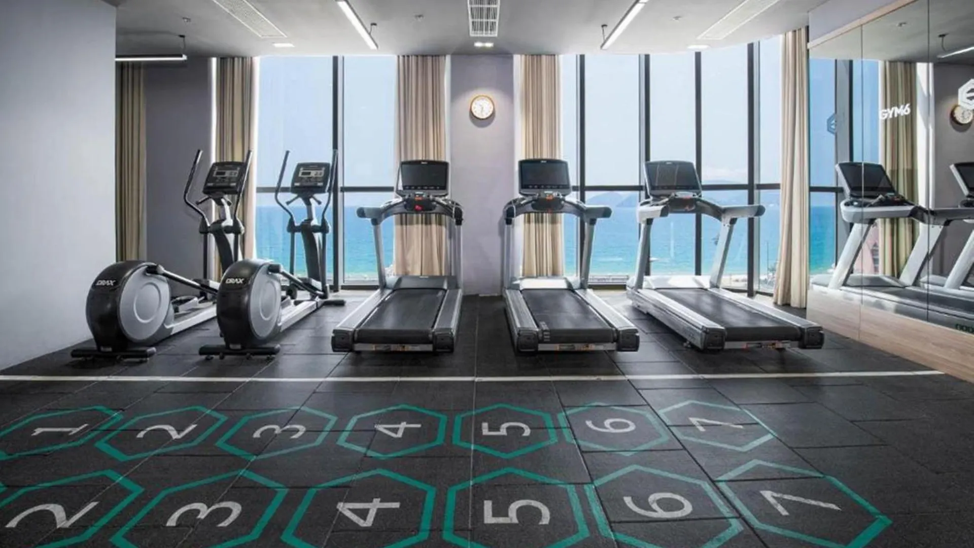Handy Panorama Nha Trang Condotel