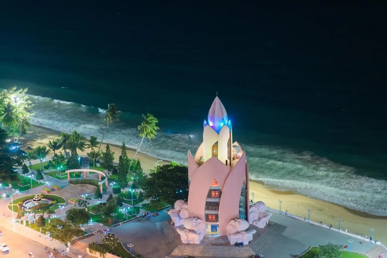 Handy Panorama Nha Trang Condotel 0*,